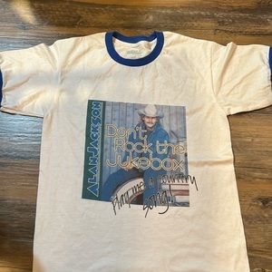 Alan Jackson Tshirt size medium